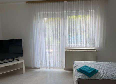 Schlafzimmer mit TV