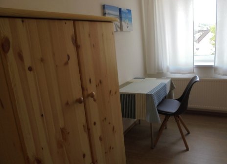 gepflegtes Privatzimmer mit Küche